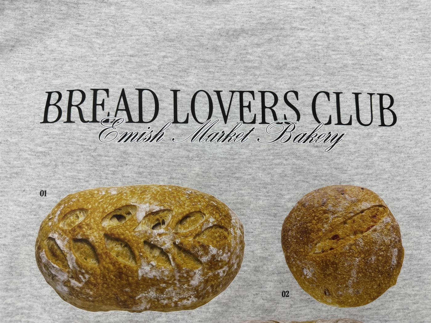 Close-up of photo-real bread print detail